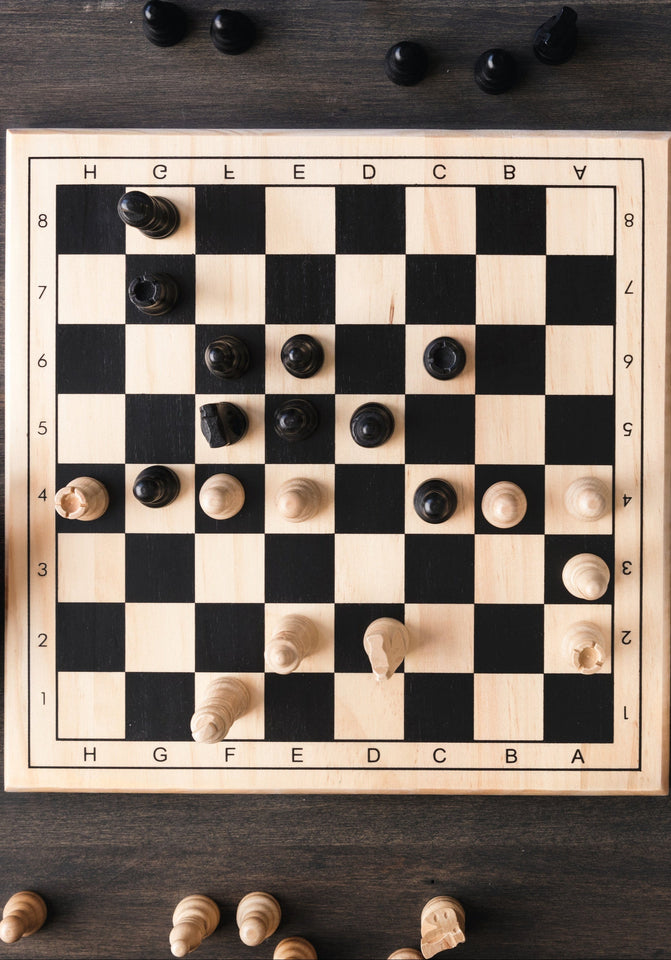 Chess & Checkers: Kid-Friendly Quick Guides (10 Languages) — Free Printables