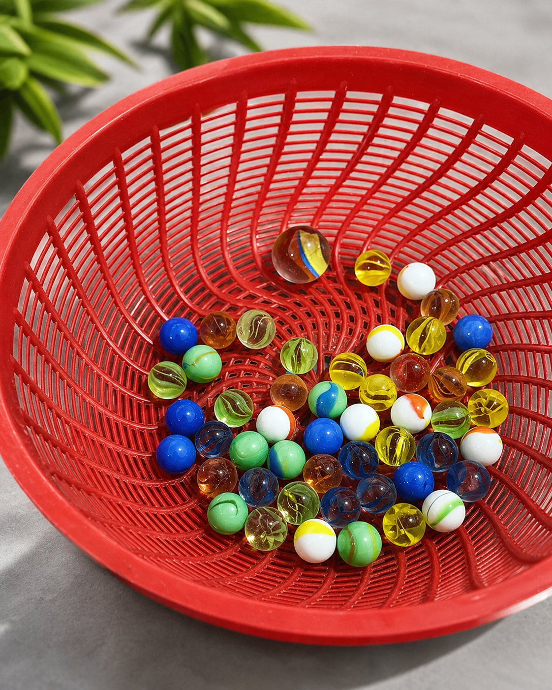 50 - Piece Marble Set in Plastic Container | 49 Playing Marbles + 1 Shooter - Lion Wholesale