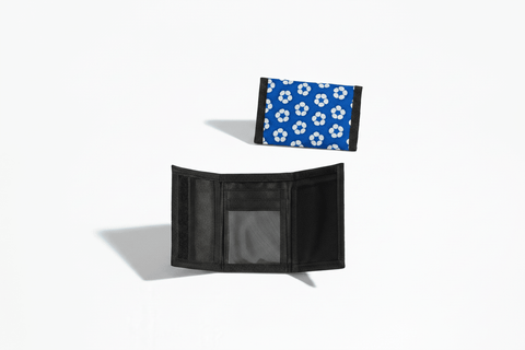 Boys Sports Velcro Wallet – Trifold | Basketball, Soccer, Football & Baseball Prints | Ages 3+ - Lion Wholesale
