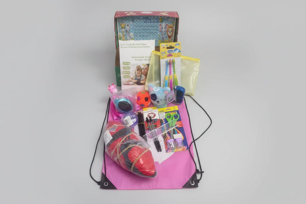 SAVE 10% Ultimate Shoebox 5 - 14 Girl Or Boy - Lion Wholesale