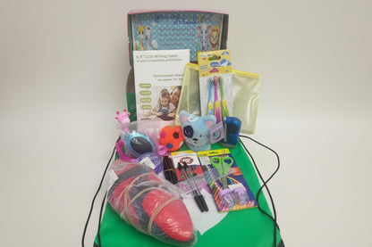SAVE 10% Ultimate Shoebox 5 - 14 Girl Or Boy - Lion Wholesale